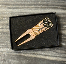 Load image into Gallery viewer, Tyson Lamb Crafted Pumpkin Spice Divot Tool