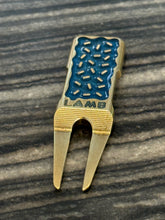 Load image into Gallery viewer, Tyson Lamb Crafted Red and Blue Eclair Divot Tool
