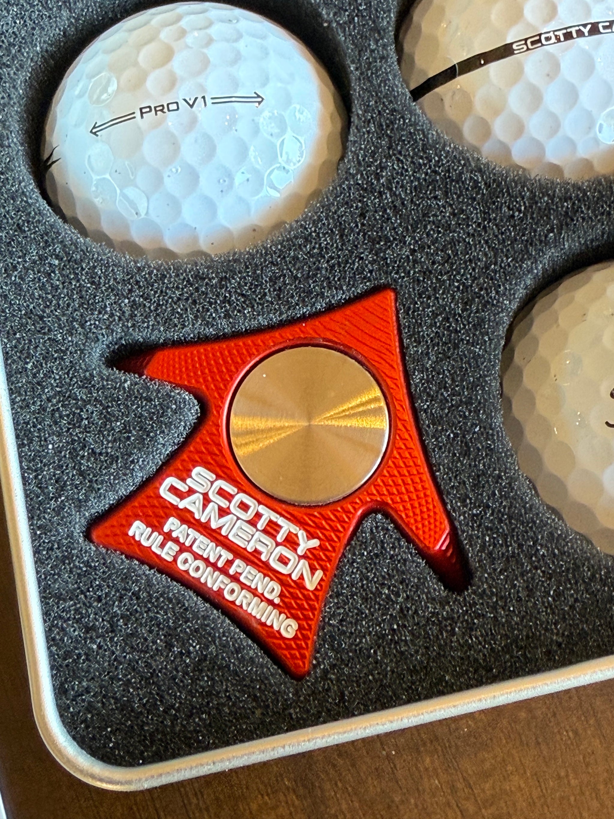 The Back Room – The Golf Gift Box